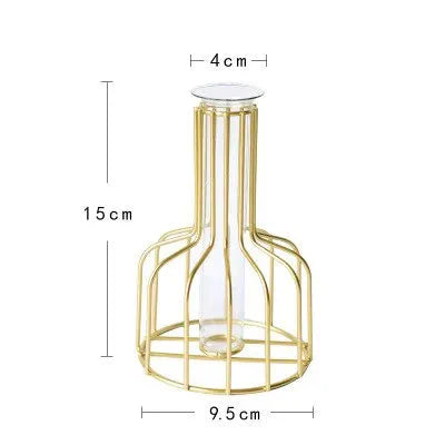 Vaso de Flor em Metal Pequeno Estilo Nórdico Design & Casa Gold 